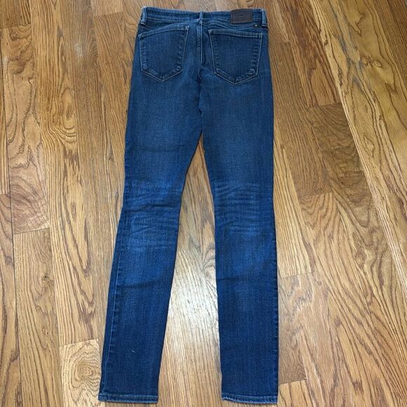 Lucky Jeans - Picture 4 of 7